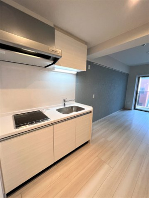 【キッチン】 | パークサイド本町 | 広々とした空間が魅力的なキッチンです♪