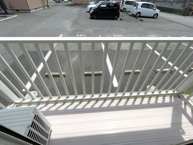 パークハイツE棟のバルコニー