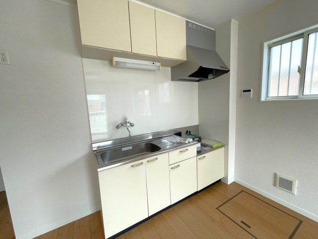 パークハイツE棟のキッチン