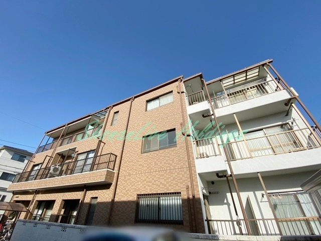 藤沢市本町３丁目の賃貸マンションの外観