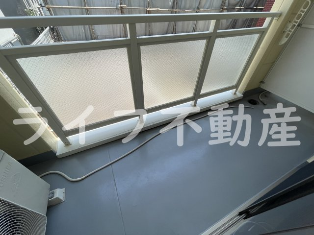 アリスコート菱屋西のバルコニー|陽当たり良好なバルコニーです