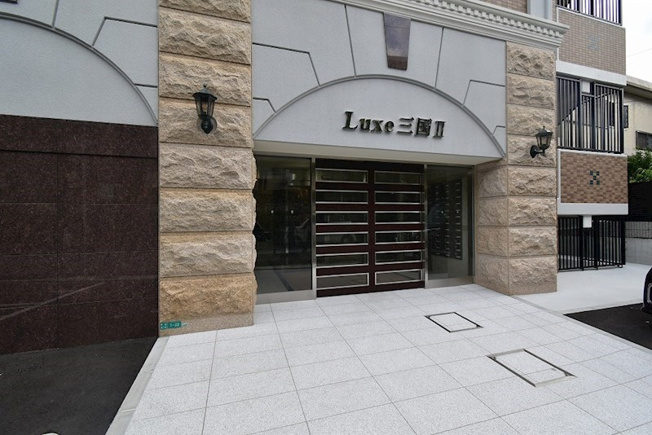 【エントランス】Luxe三国Ⅱ
