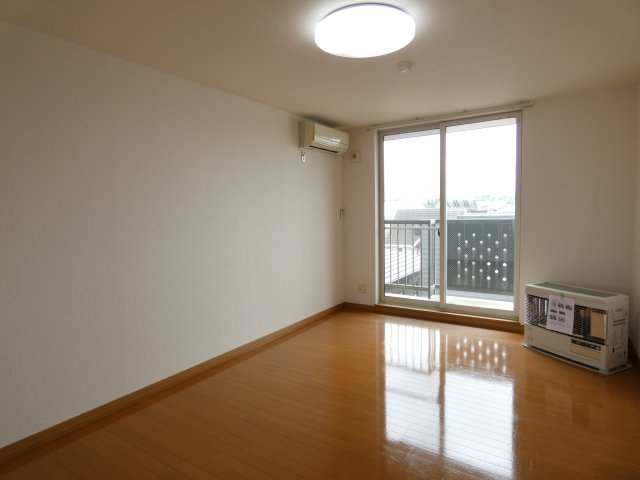 MY HOUSE GOOD RIVERⅢの居間・リビング