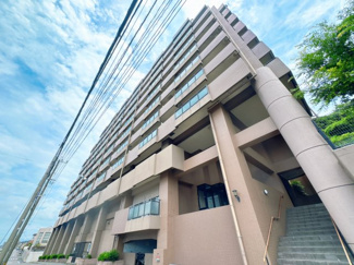 【外観】 | 代を問わず安心して快適に暮らせる充実した住環境が魅力です。