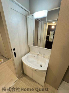 【独立洗面台】 | Louis Apartment長瀬ノール