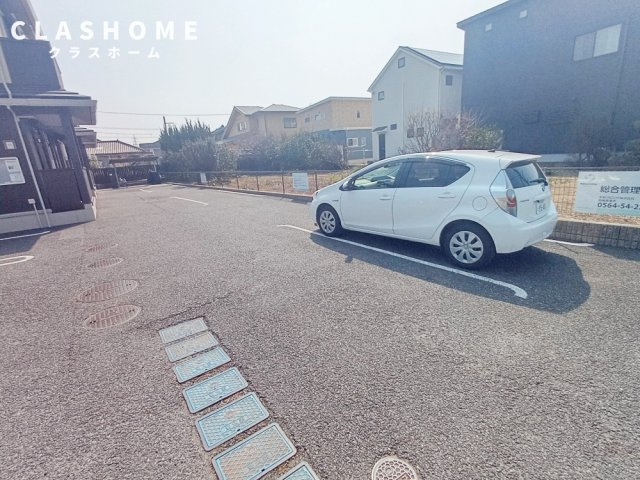 プレイスメゾン　　　刈谷市近郊の賃貸はクラスホーム刈谷店の駐車場