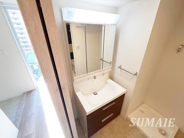 Prime Cozyの洗面所|シャワー付き洗面化粧台☆