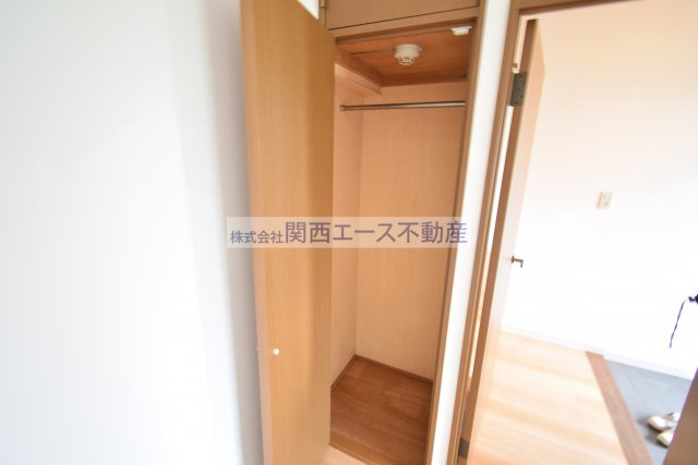  | M TAKAI
