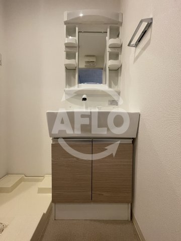 アイボリーポワント難波WESTの洗面所
