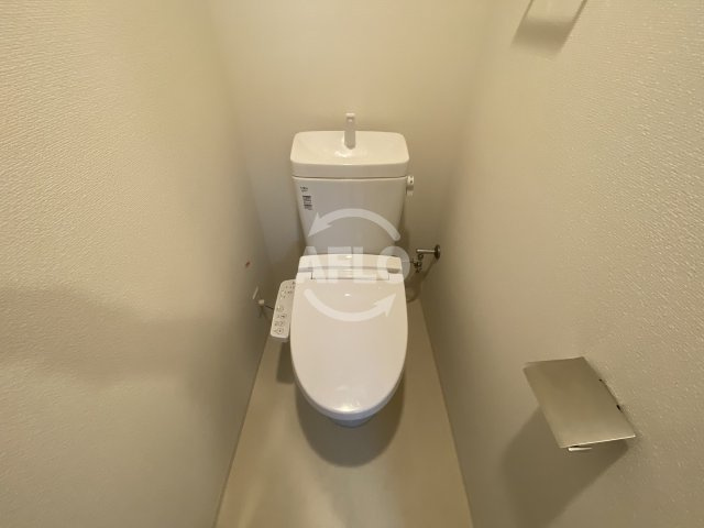 エスリード本町レジデンスのトイレ|エスリード本町レジデンス　温水洗浄便座