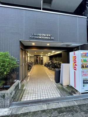 【エントランス】 | グランパシフィック難波元町