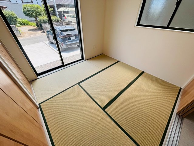 よかタウン／南区良町1丁目2期／2号棟の和室