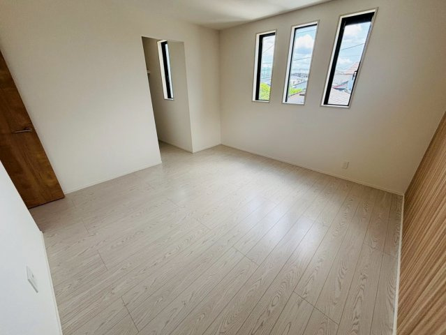 よかタウン／南区良町1丁目2期／2号棟の洋室