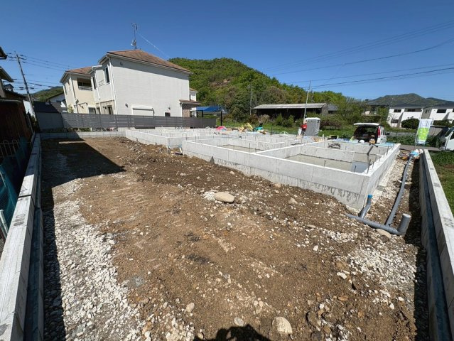 クワイエ　岐阜市日野南第３　全２区画分譲の庭|「現地（2026年4月16日）撮影」　
■全体写真　
■ヤマダ不動産　株式会社リライフ　
■庭　
■ヤマダ不動産　株式会社リライフ　