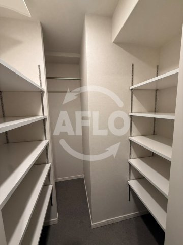 アーバネックス堺筋本町　開平小学校区の収納|アーバネックス堺筋本町　シューズインクローゼット