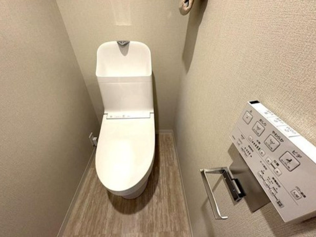 ファミール大宮宮原壱番館のトイレ|シンプルで使いやすいトイレです