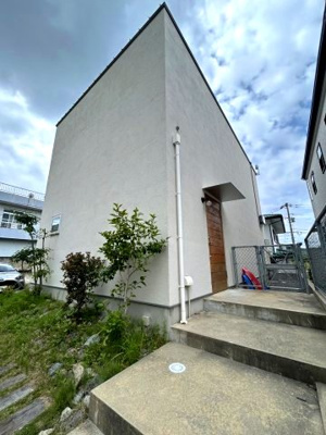 【外観】 | 戸坂新町二丁目　戸建 | 南東角地　閑静な住宅街