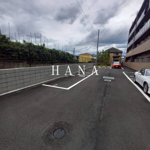 ジェノヴィア妙典Ⅱの駐車場