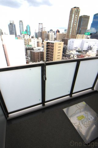 BROAD新うめきたRESIDENCEのバルコニー