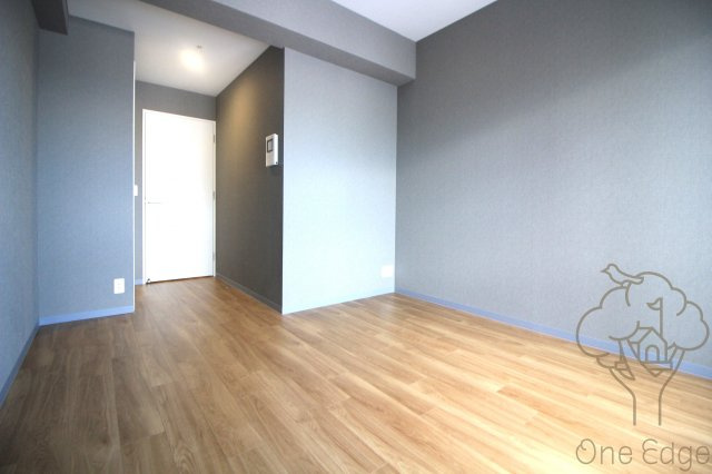 BROAD新うめきたRESIDENCEの居間・リビング