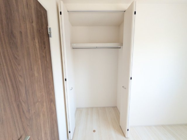 石岡市府中　第1　新築戸建て　3号棟の収納