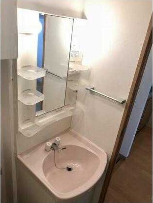 サウンドおしあげの洗面所