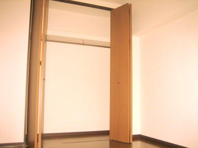 リジェール箱崎の収納