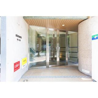 【エントランス】 | SERENiTE新大阪