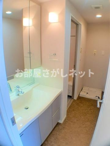 レジディアタワー目黒不動前【高級賃貸・ブランドマンション】の洗面所