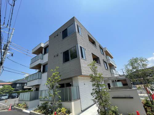 シャーメゾン翠紅園