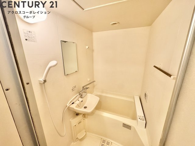 コンパクトで使いやすいお風呂です