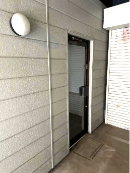 西村庄治商店分室テナントの外観