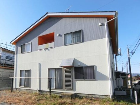 相馬市 尾浜字原（相馬駅） 2階建 ７ＬＤＫの外観