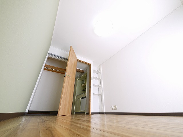 カルム学園前の内装|内装は落ち着いています