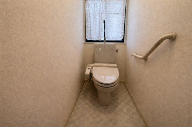 【トイレ】 | 大和ハウス施工の軽量鉄骨造りの一戸建て | 1階、2階にトイレがあります。