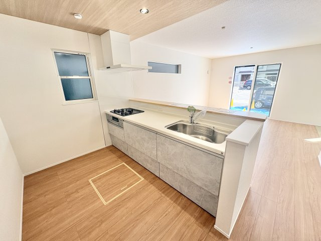 【仲介手数料無料／あま市】あま市第1木田西山　ファーストタウン　新築戸建　のキッチン