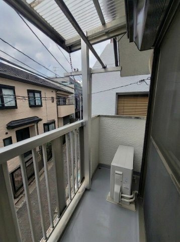 目黒4丁目戸建のバルコニー