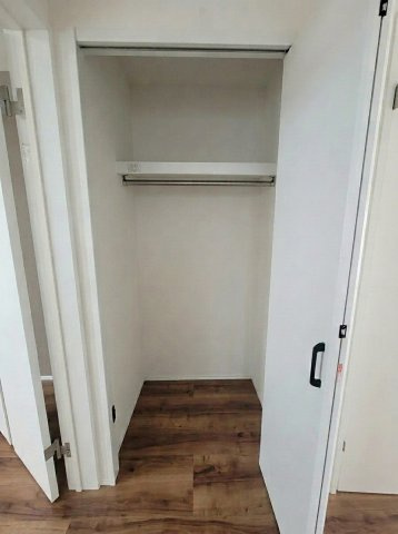 目黒4丁目戸建の収納|二階洋室収納