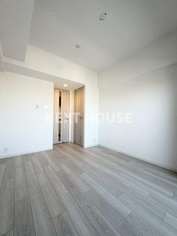 S-RESIDENCE堺湊駅前azureの居間・リビング