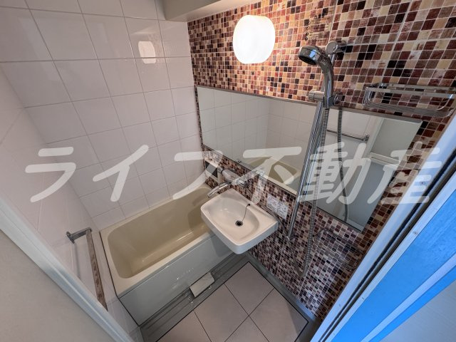 アロンディール新深江の浴室|お風呂で日々の疲れを落としましょう