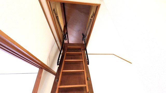 中村宅戸建の玄関