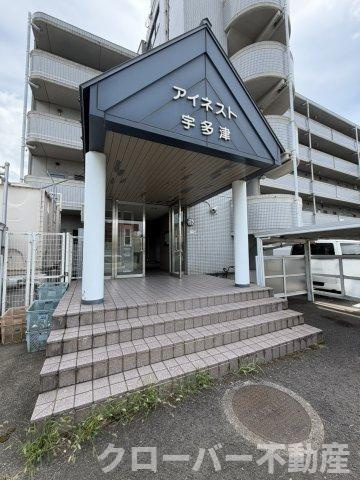 アイネスト宇多津のエントランス
