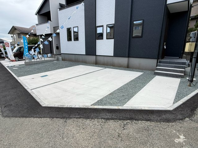 よかタウン／東区榎町1期／2号棟の駐車場
