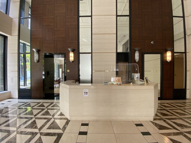 淀屋橋アップルタワーレジデンスのロビー