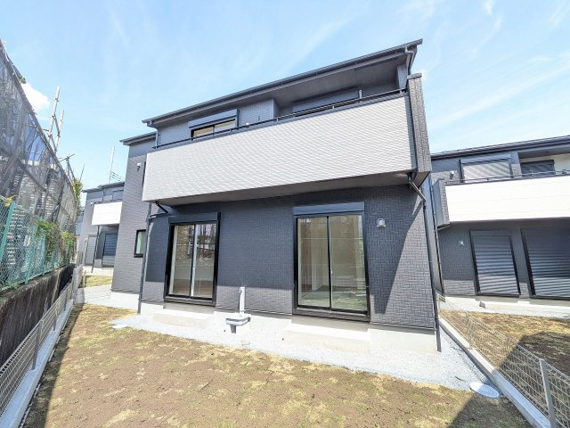 八王子市　石川町　新築一戸建て