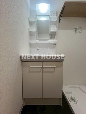 Mew Style Apartmentsの洗面所