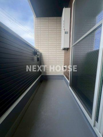 Mew Style Apartmentsのバルコニー