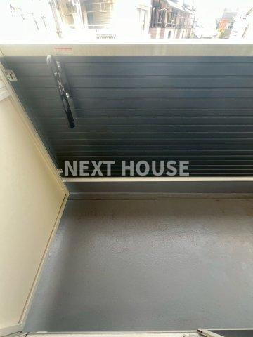 Mew Style Apartmentsのバルコニー