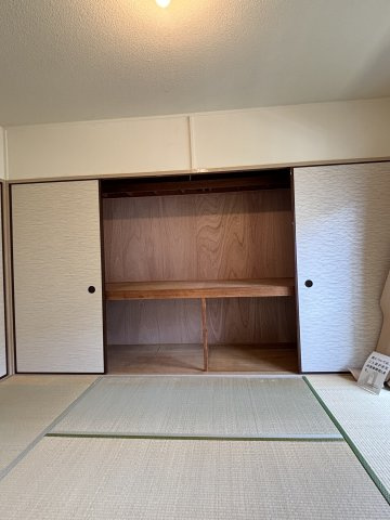 ★押入★