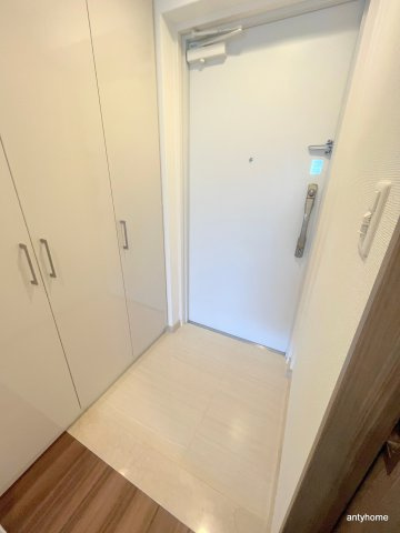 パークアクシス大阪新町　仲介手数料無料の玄関